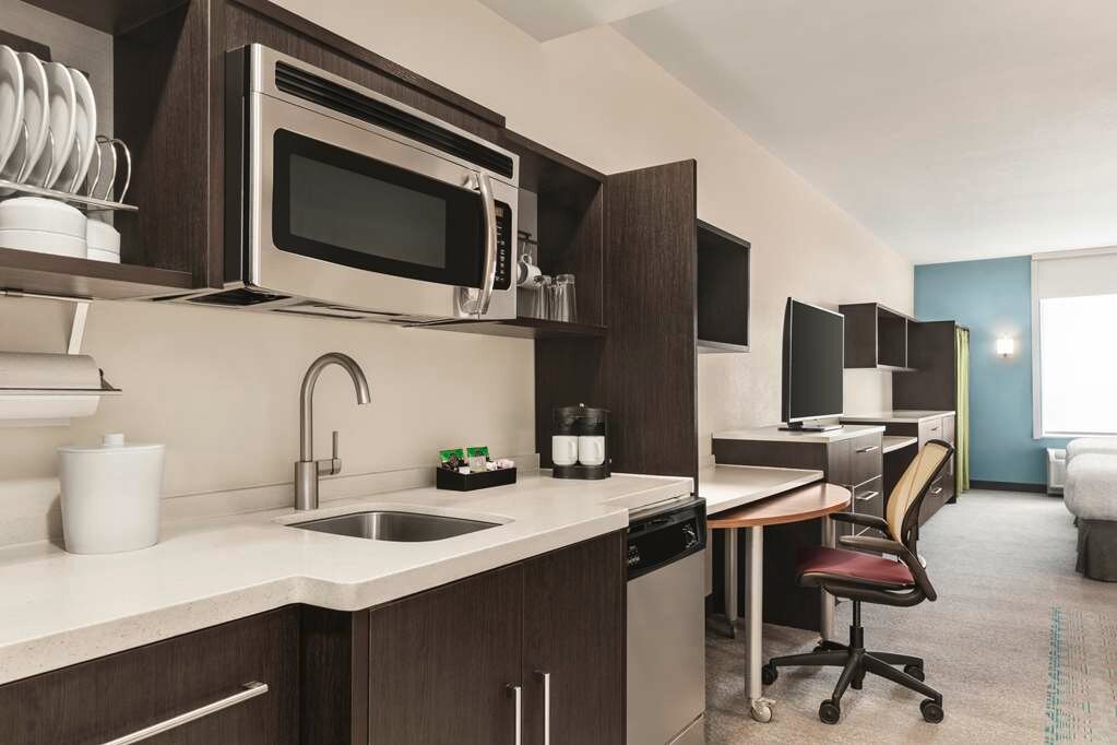 Фото Home2 Suites by Hilton Lubbock