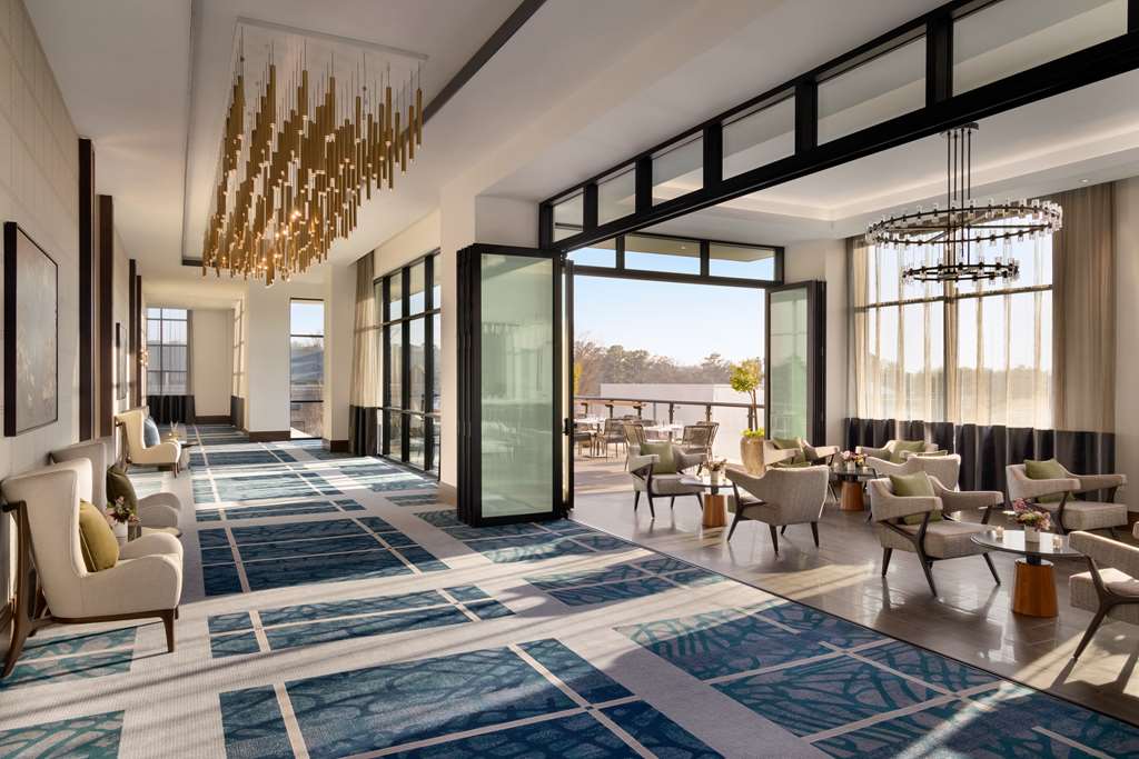 Фото Valley Hotel Homewood Birmingham, Curio Collection by Hilton