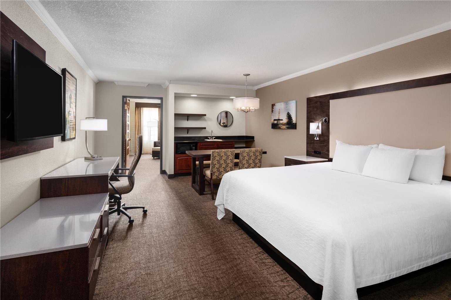 Фото Best Western Premier Bridgewood Resort Hotel