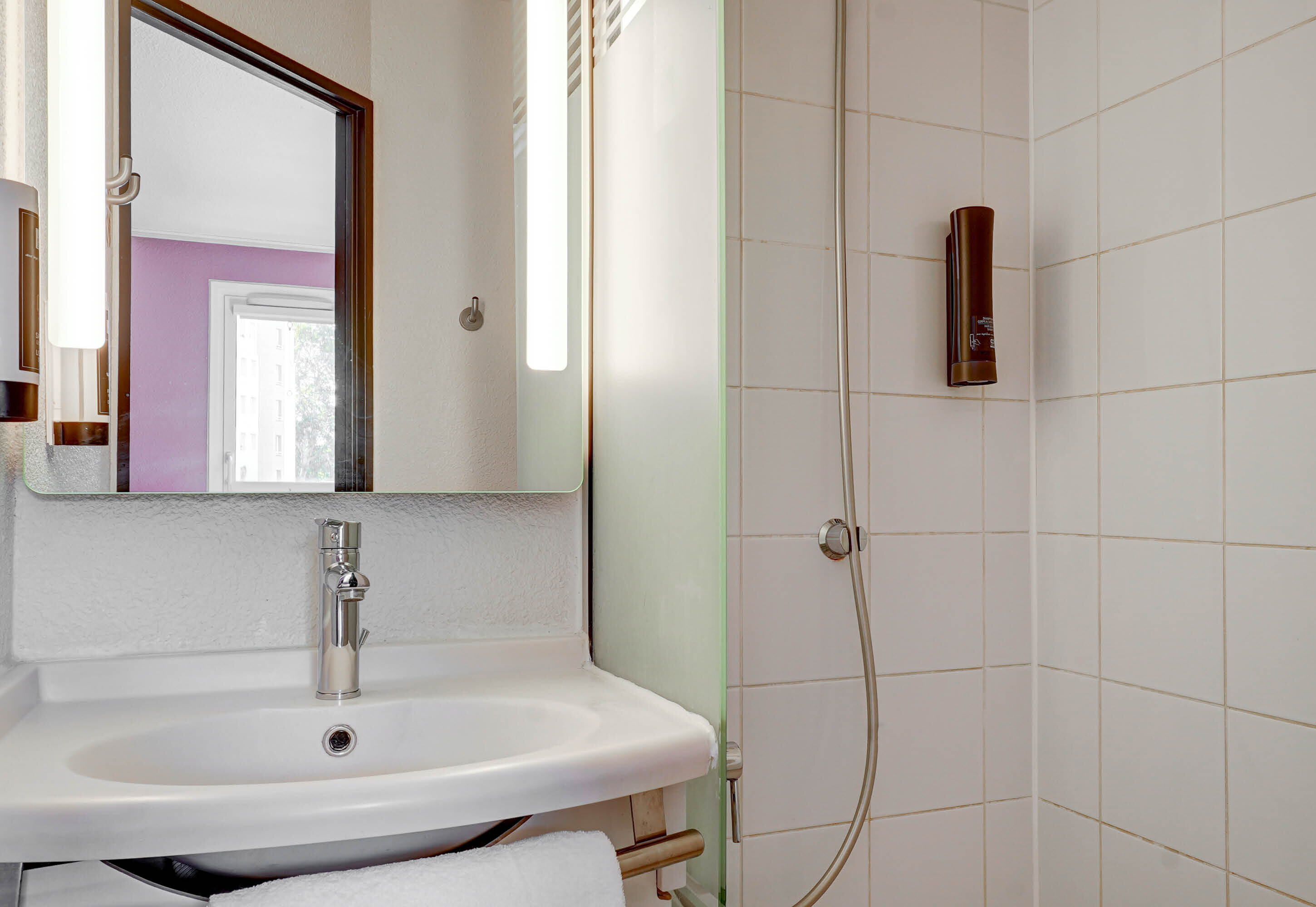 Фото B&b Hotel Marseille Parc Chanot