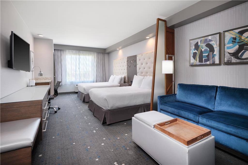 Фото Best Western Premier Hotel at Fisher's Landing