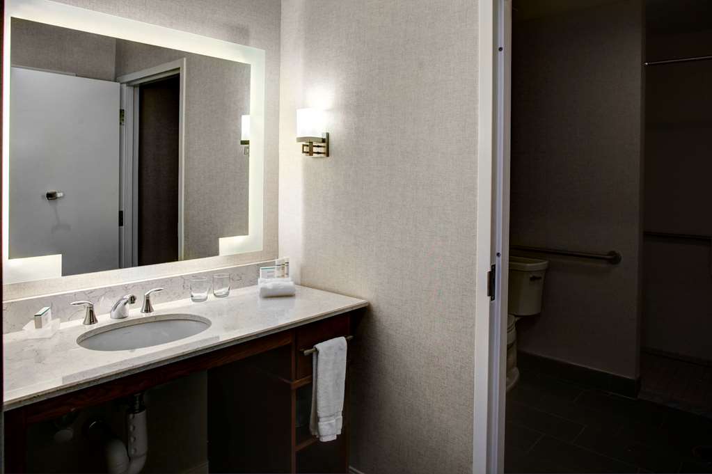 Фото Homewood Suites by Hilton Richmond Downtown