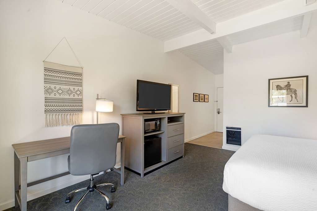 Фото Best Western Plus Santa Barbara