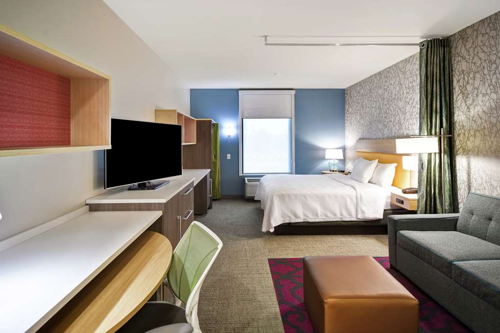 Фото Home2 Suites by Hilton Frankfort