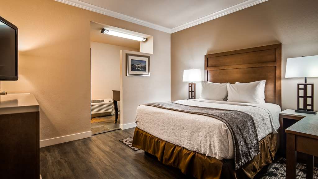 Фото Best Western Bishop Lodge