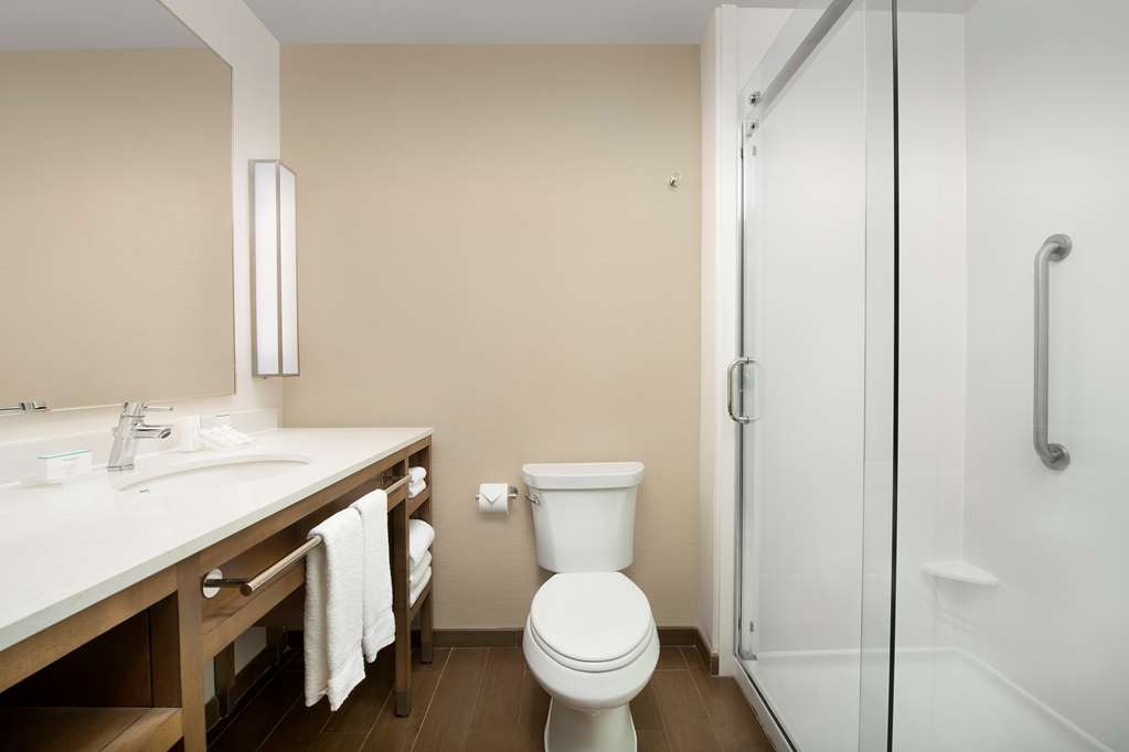 Фото Hilton Garden Inn Charlotte Airport