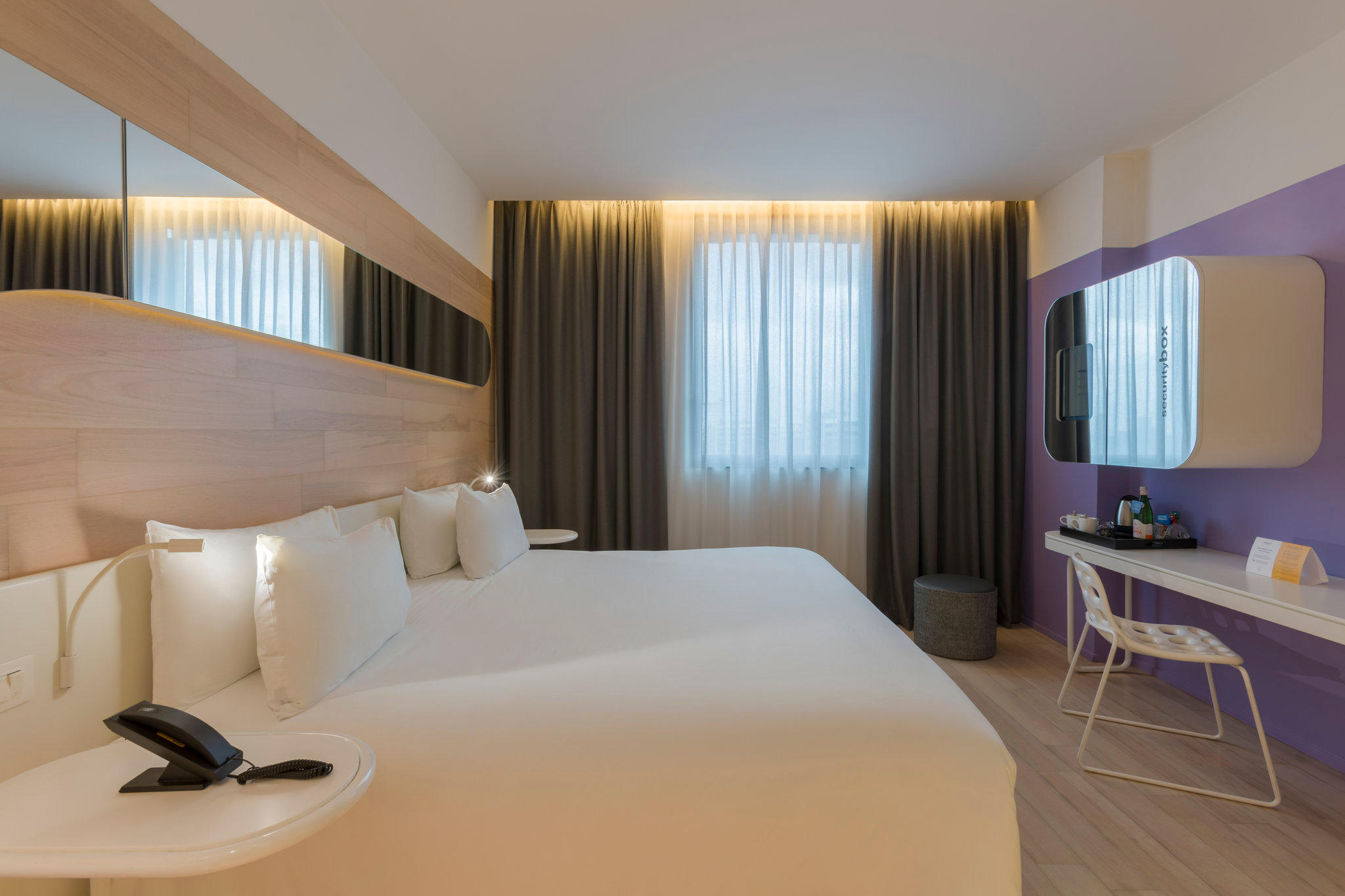 Фото Voco Milan - Fiere, an Ihg Hotel