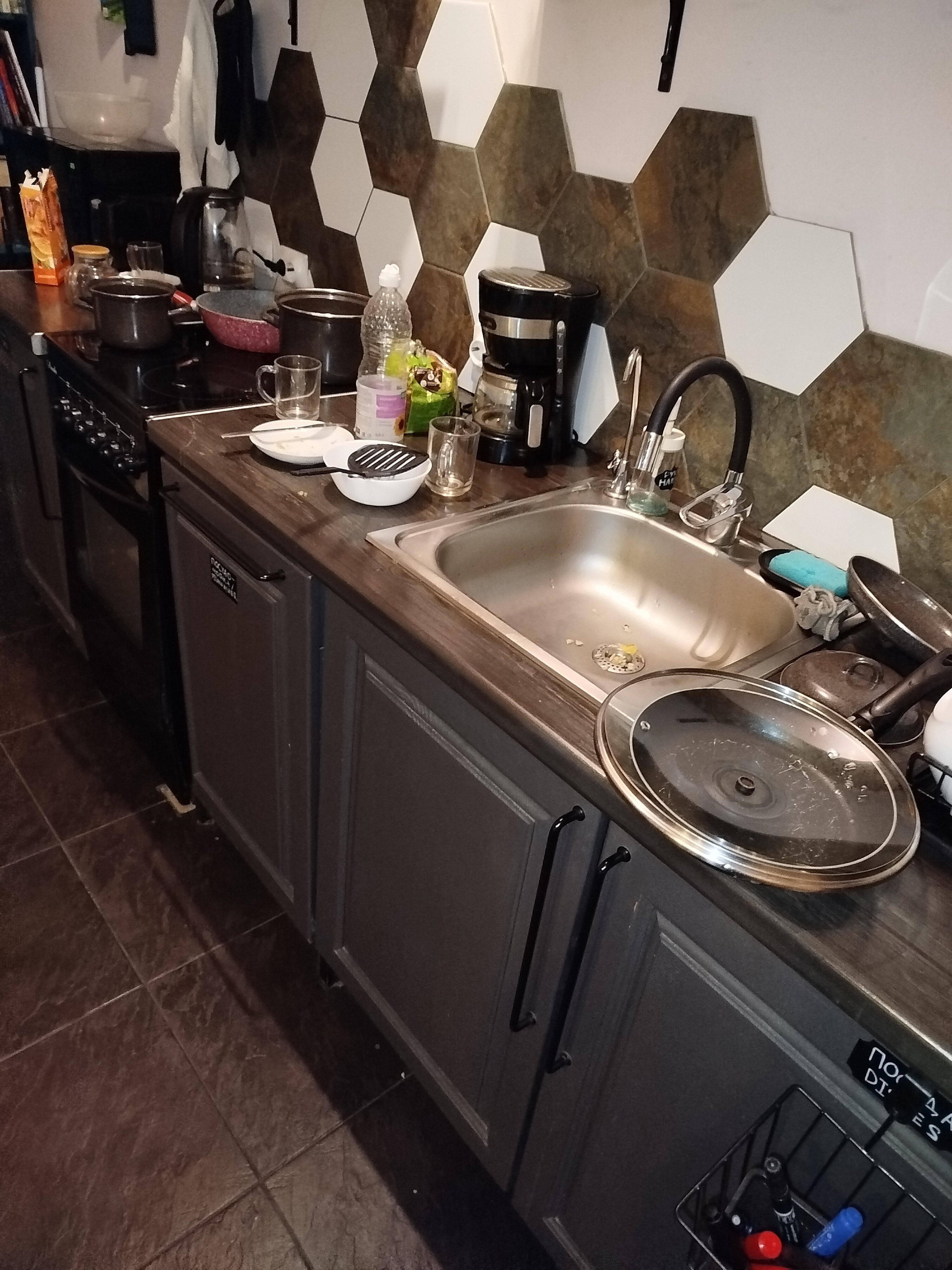 Фото BookCase Hostel