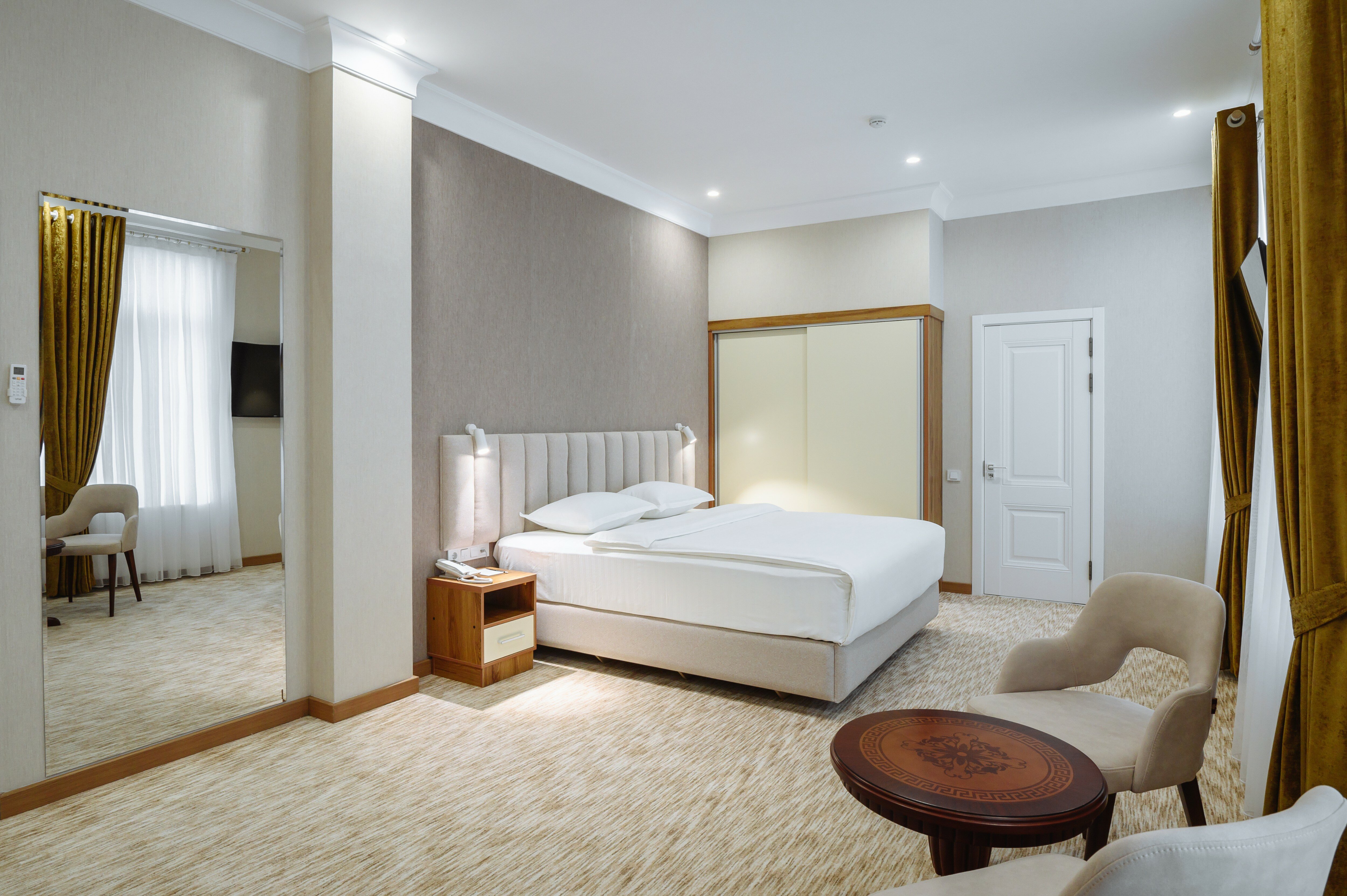 Фото Clouds Hotel