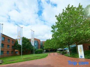 Гостиница Ghotel hotel & living Hannover