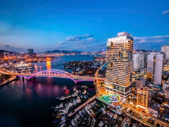 Фото Lavalse Hotel