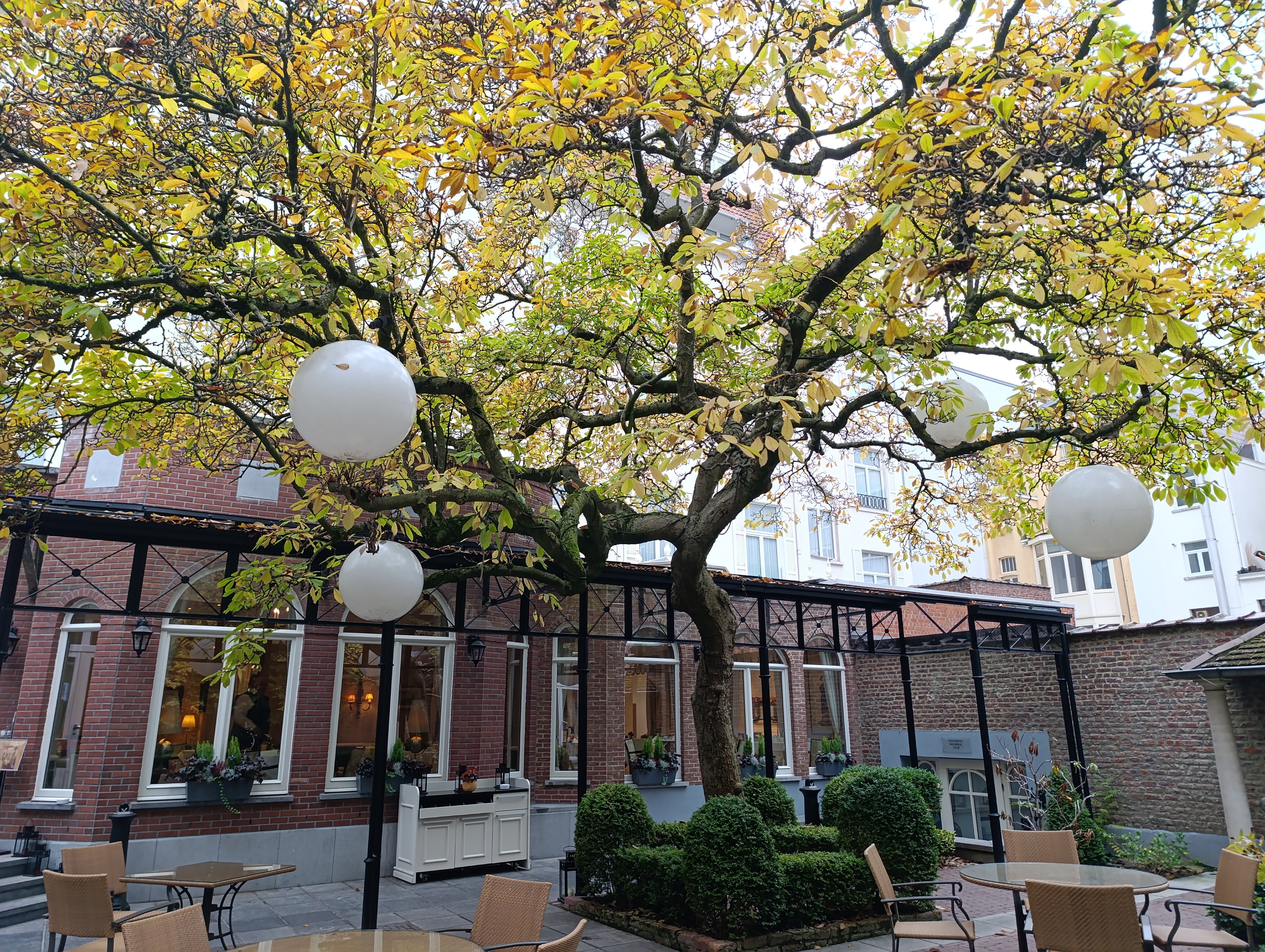 Фото Stanhope Hotel Brussels by Thon Hotels