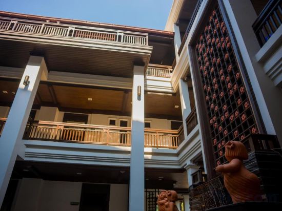 Фото Huern Na Na Boutique Hotel