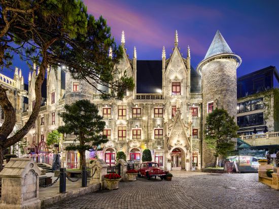 Фото отеля 1