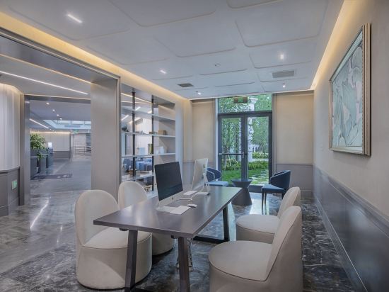 Фото Holiday Inn Express Beijing Badaling