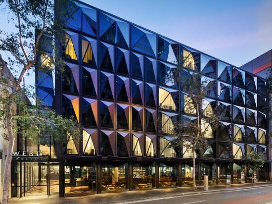 Фото West Hotel Sydney, Curio Collection by Hilton