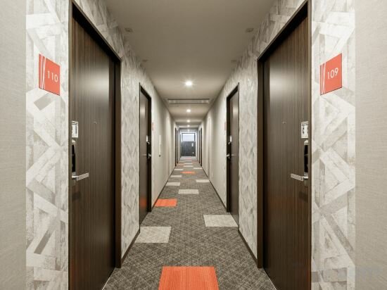 Фото M's Hotel Nijojo Oike