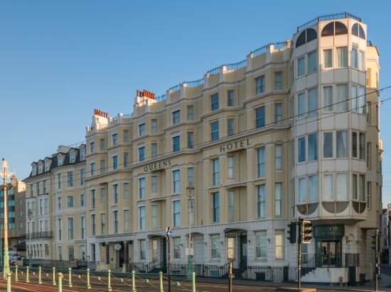 Фото Queens Hotel