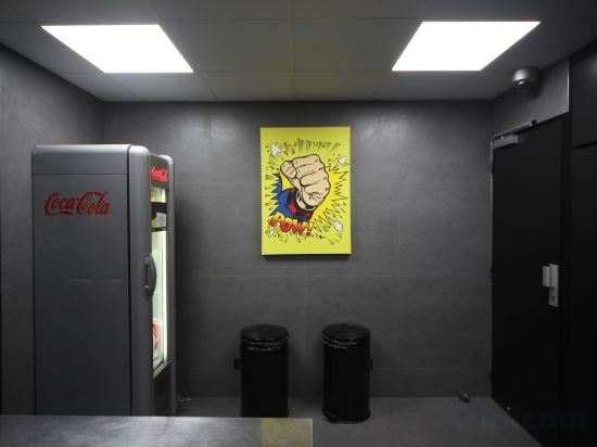 Фото Peace and Love Hostel - Hostel Paris