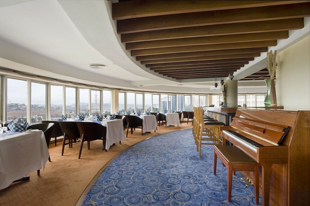 Фото Golf Course Hotel