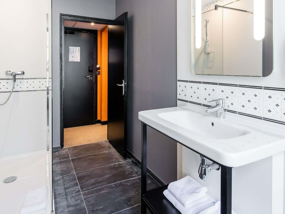 Фото Ibis Styles Dinan Centre Ville