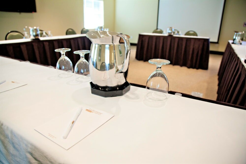 Фото Ledgestone Hotel Elko