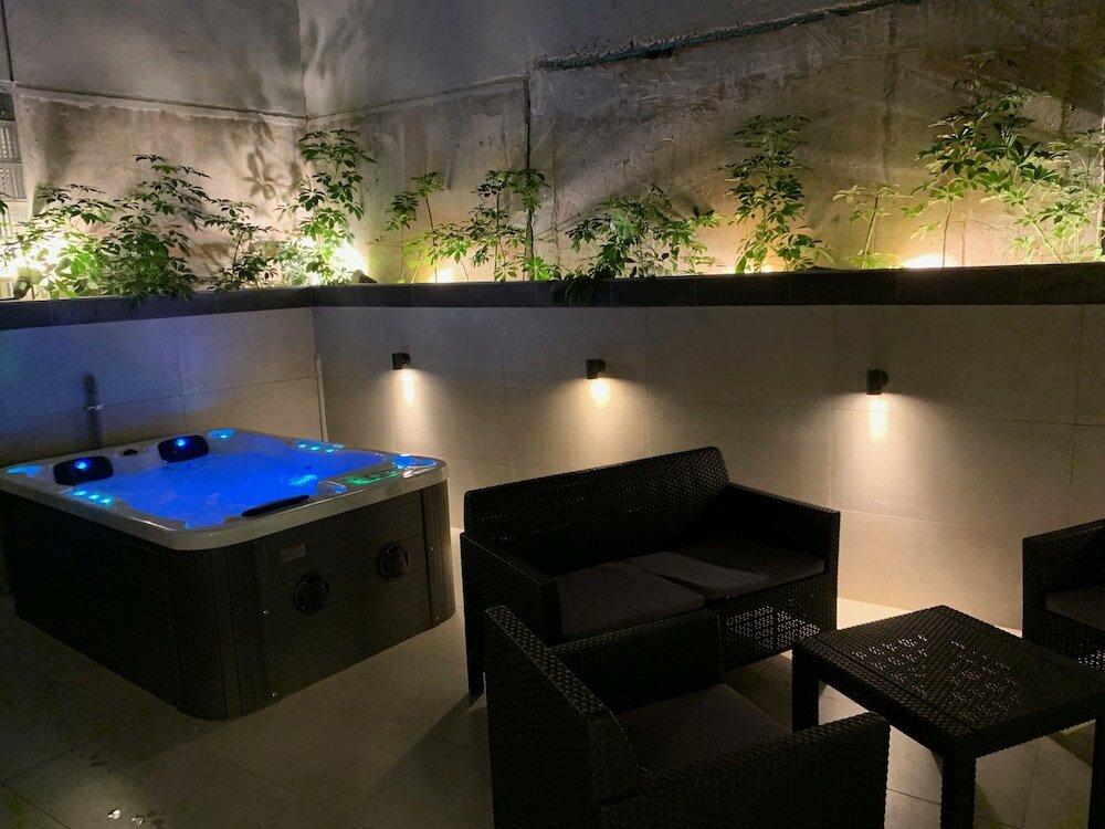 Фото 47 Luxury Suites