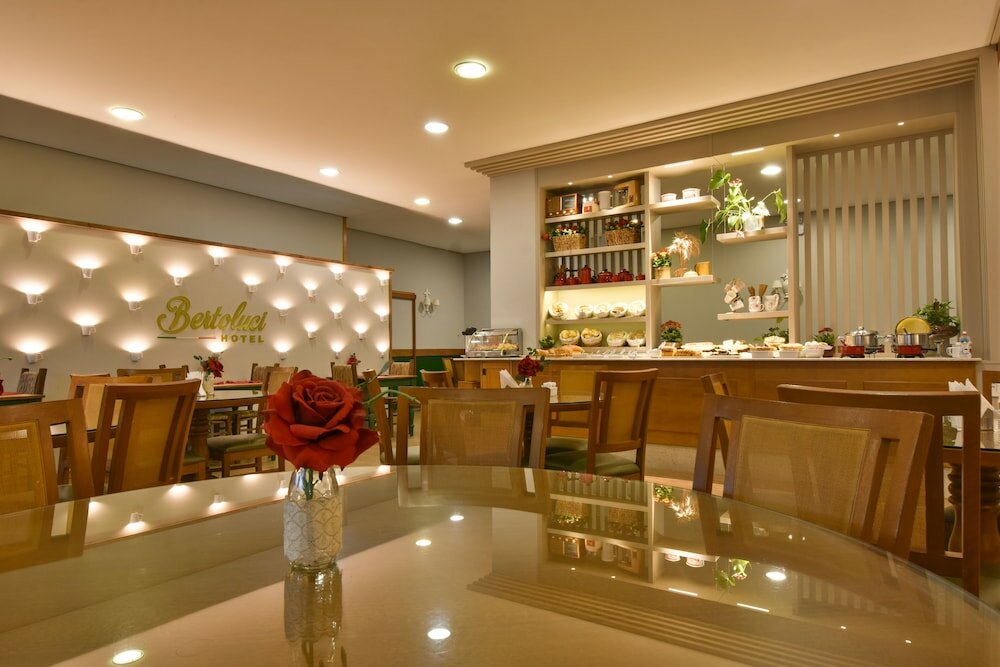 Фото Hotel Bertoluci