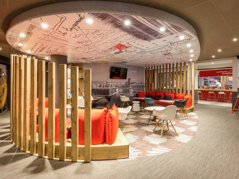 Фото Ibis Marseille Timone