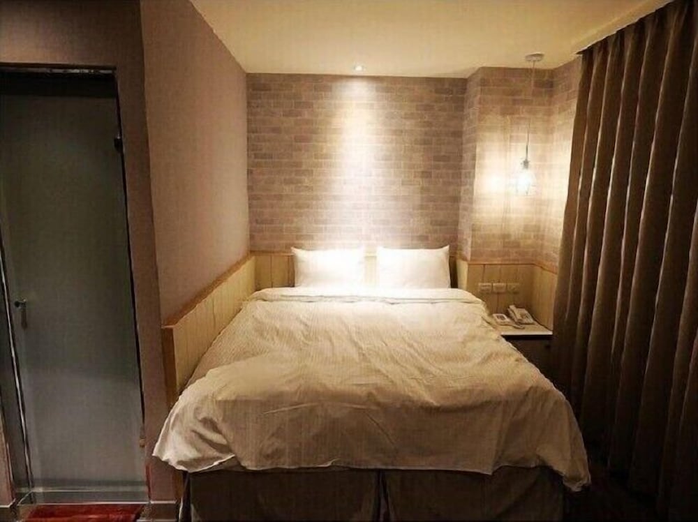 Фото Central Hotel