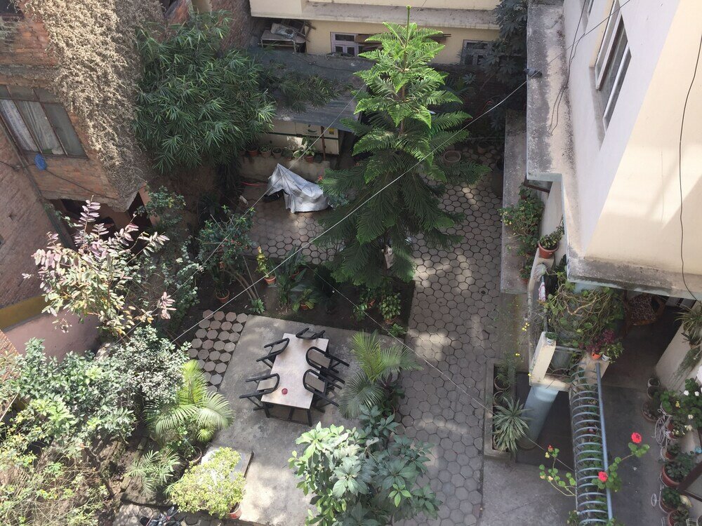 Фото Hotel Serenity