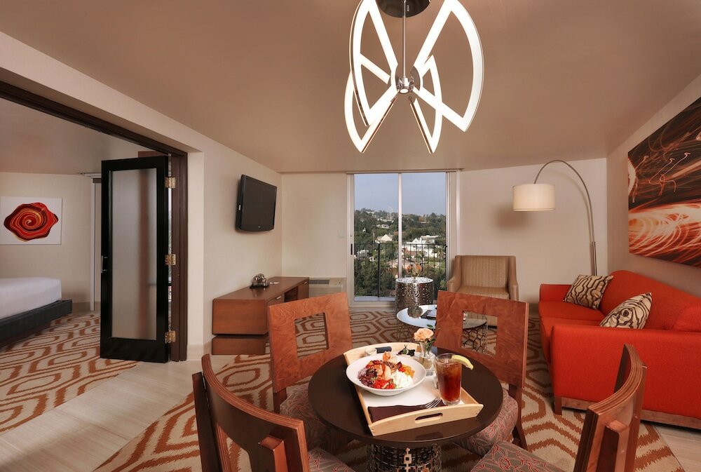 Фото Hotel Angeleno