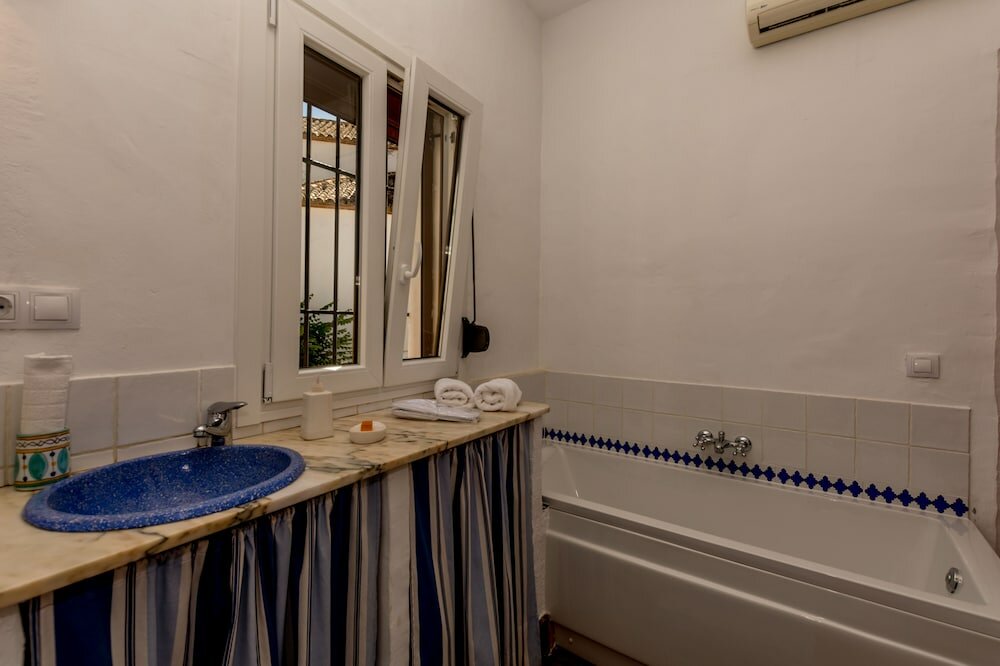 Фото Hotel Los Castaños