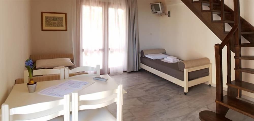 Фото Casa Maria Hotel Apartments