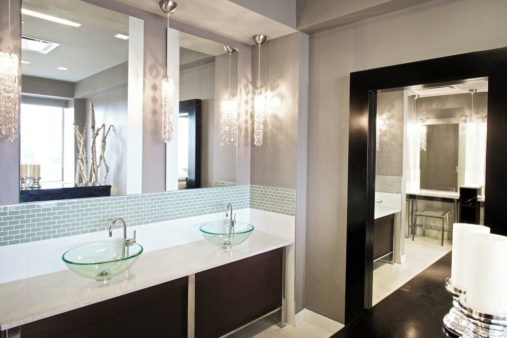 Фото Sheraton Anchorage Hotel & SPA