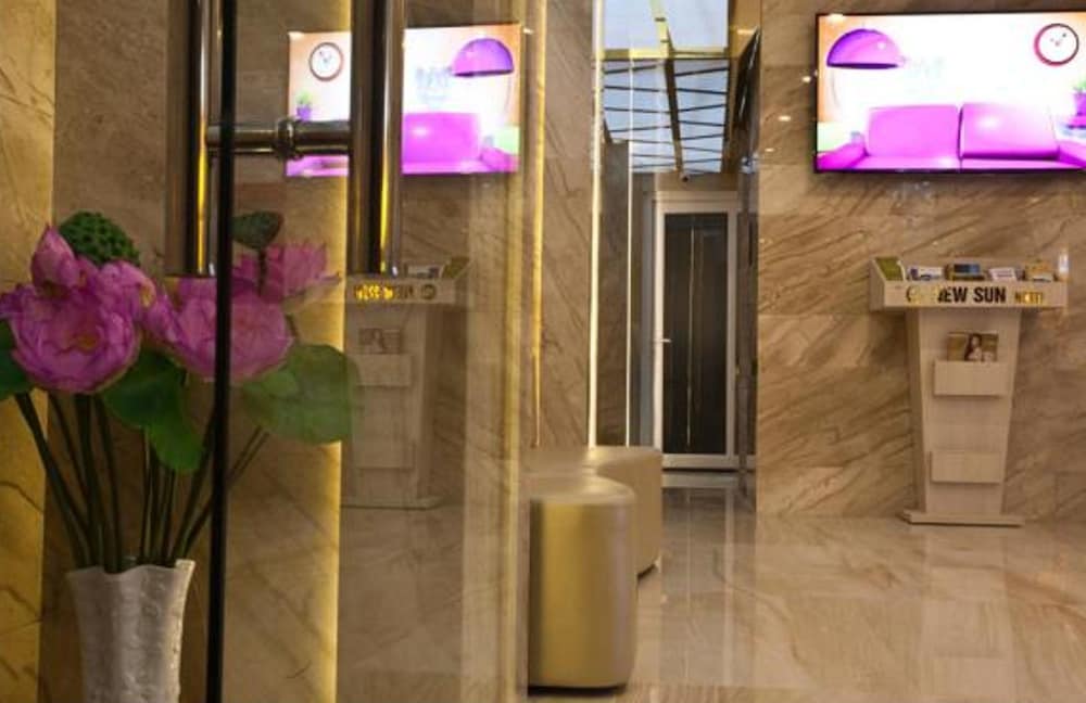 Фото New Sun Hotel