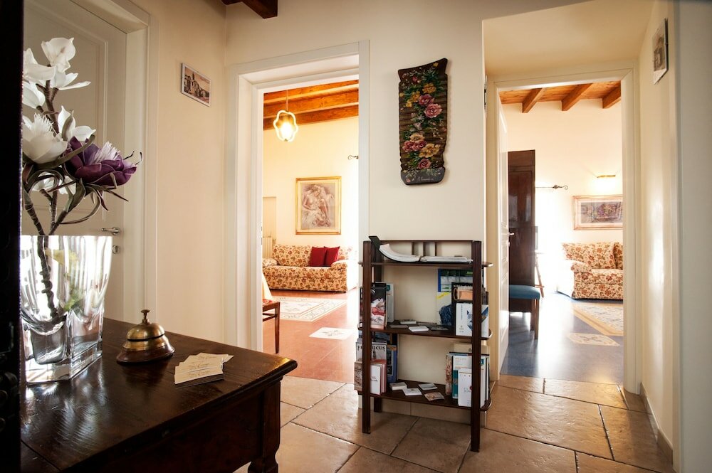 Фото VinsLounge B&b