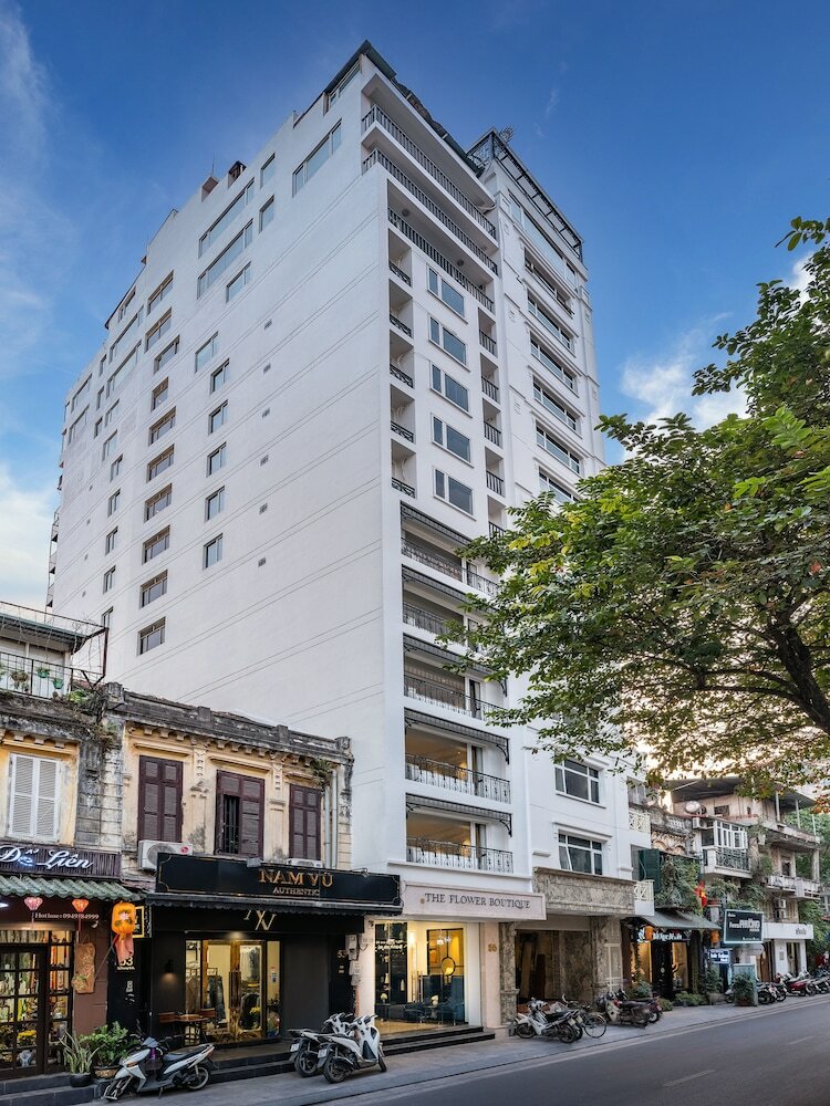 Фото отеля 1