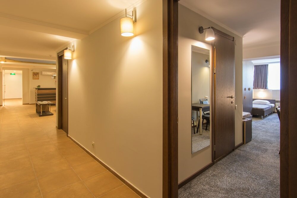 Фото Hotel Reverence