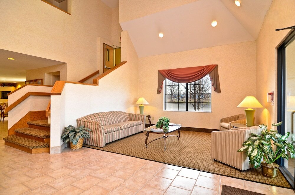 Фото Quality Inn Lees Summit - Kansas City