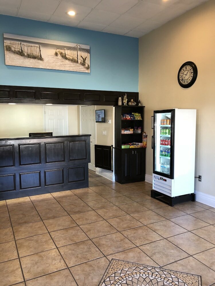 Фото Super 8 by Wyndham Gulfport Biloxi Airport