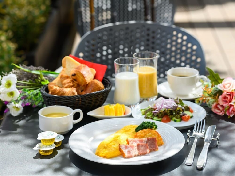 Фото Hotel Sobial Namba Daikokucho