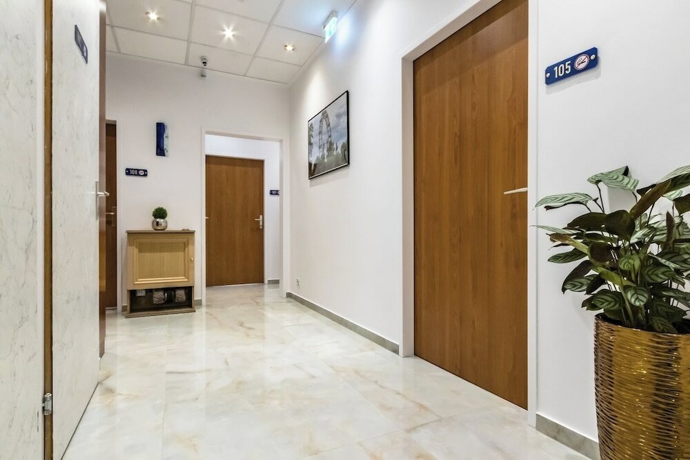 Фото Hotel Corvinus