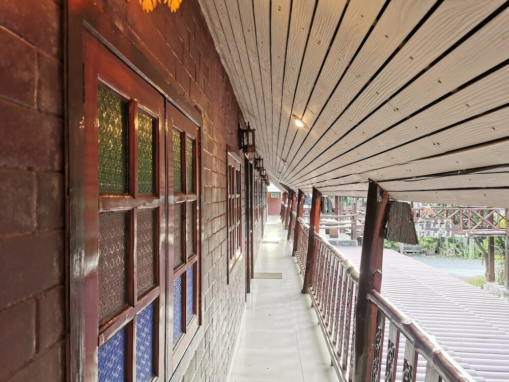 Фото Baan Lanna Resort