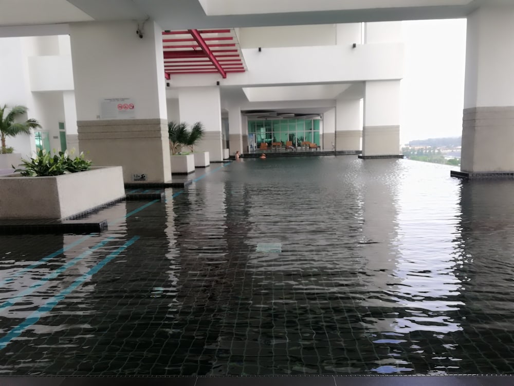 Фото Twin Galaxy Residences