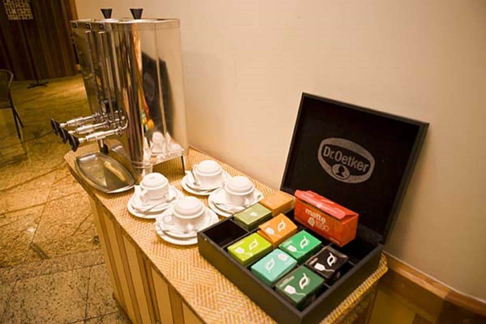 Фото Hotel Carillon