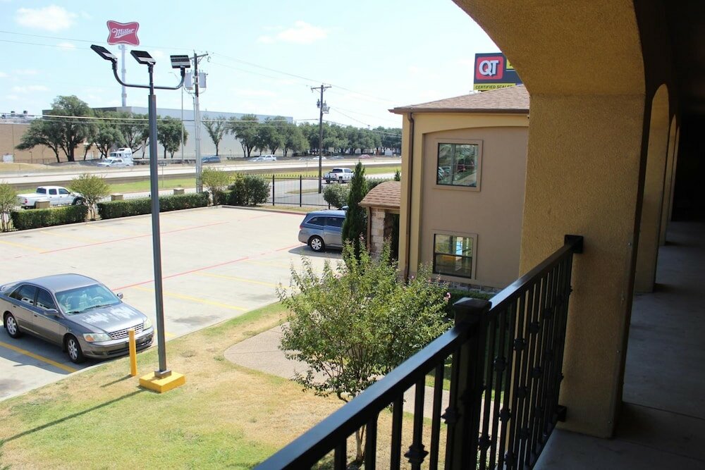 Фото Scottish Inns Fort Worth