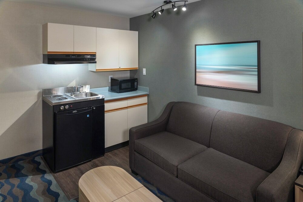 Фото Accent Inns Kelowna