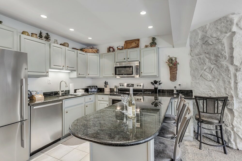 Фото Laurelwood, A Destination Residence