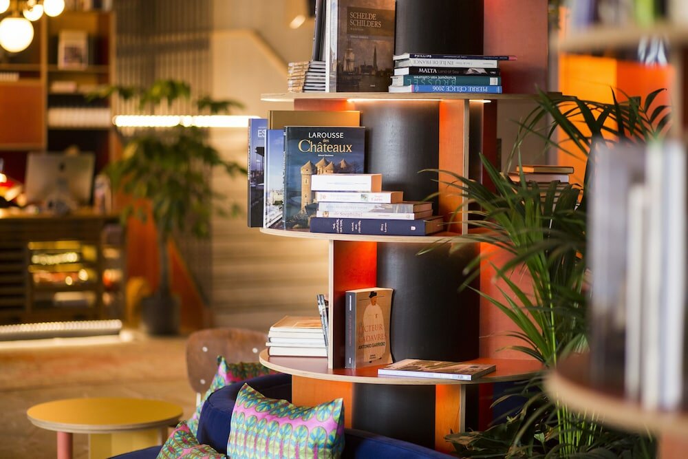 Фото Yust Antwerp